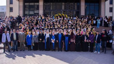  بالصور.. تخريج الدفعة 38 بكلية تمريض طنطا