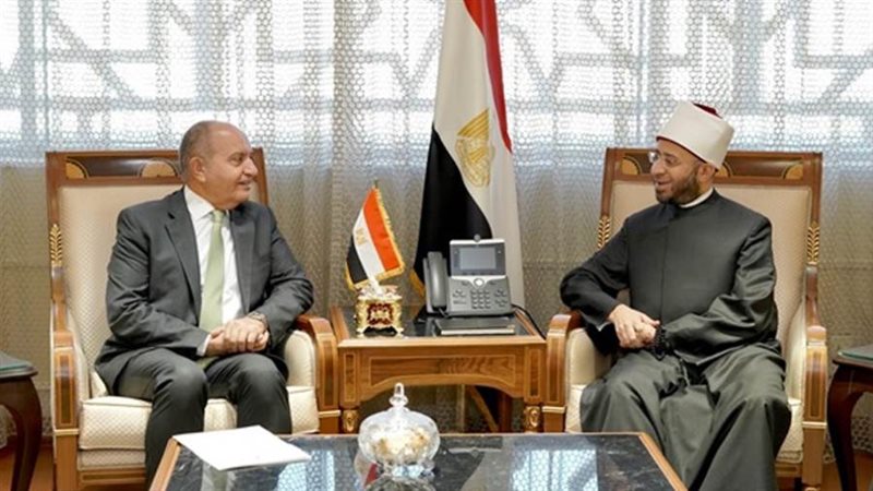 الدكتور أسامة الأزهري