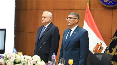 محافظ الجيزة ومدير الأمن يشهدان مراسم إجراء القرعة العلنية للحج