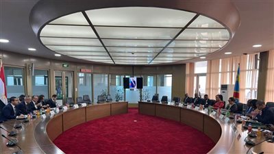 وزير الخارجية يعقد مشاورات سياسية موسعة مع نظيرته الكونجولية