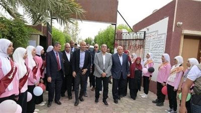 مدبولي يتفقد 