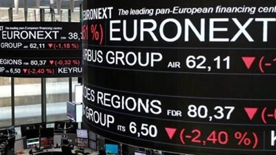 مؤشرات الأسهم الأوروبية تفتتح على أداء متباين مع تراجع قيمة عملة اليورو مقابل الدولار