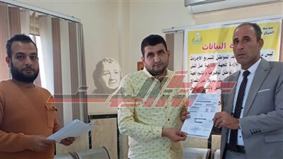 تسليم 33 نموذجا 8 للتصالح في مخالفات البناء ببرج البرلس بكفر الشيخ