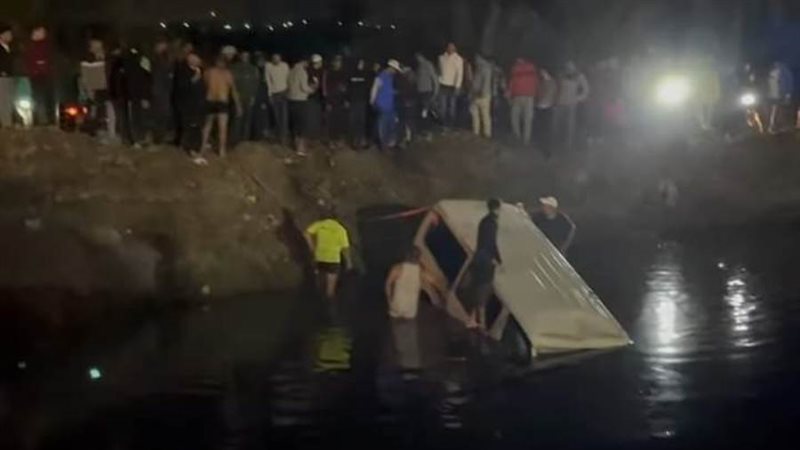 انقلاب السيارة في