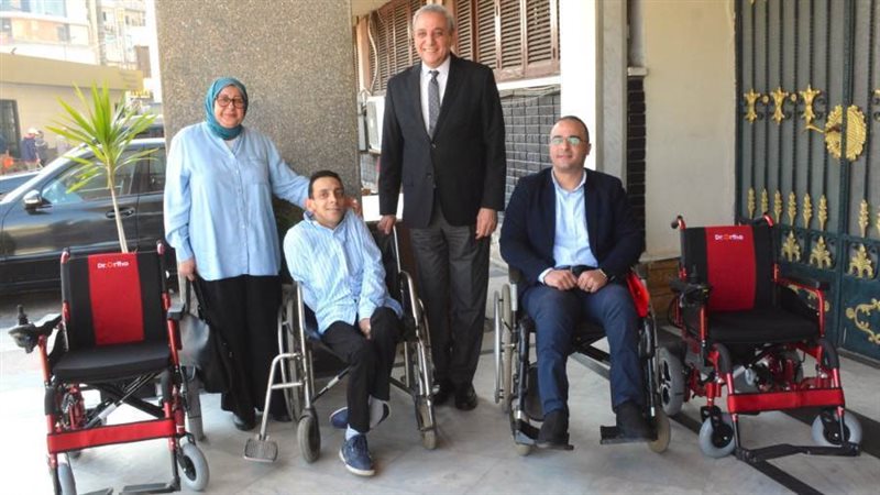 محافظ الغربية خلال