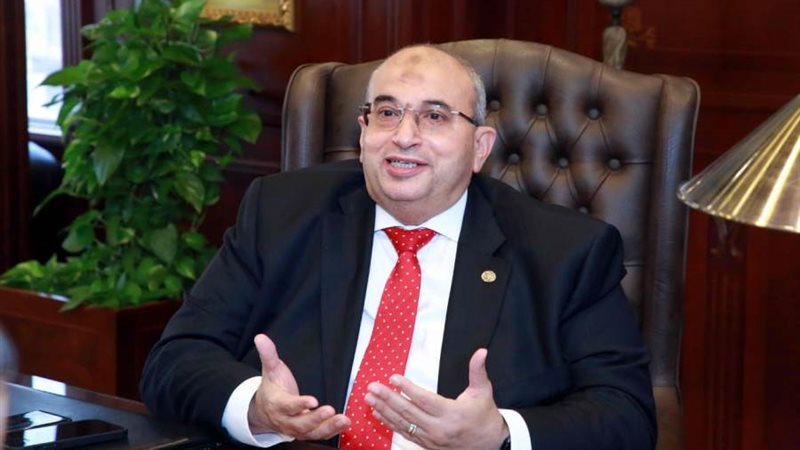 أشرف عبد الغني