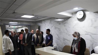 محافظ أسوان: استكمال العمل في 112 مركزًا طبيًا و11 مستشفى لتطبيق التأمين الصحي في يناير المقبل