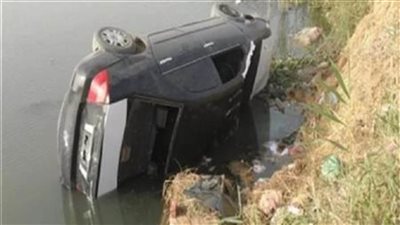 غرق شخصين في سقوط سيارة بترعة بأسيوط
