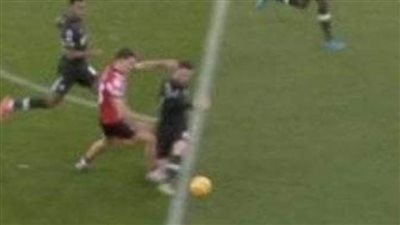 رابطة الأندية الإنجليزية تصدر بيانًا بشأن ركلة جزاء ساوثهامبتون ضد ليفربول