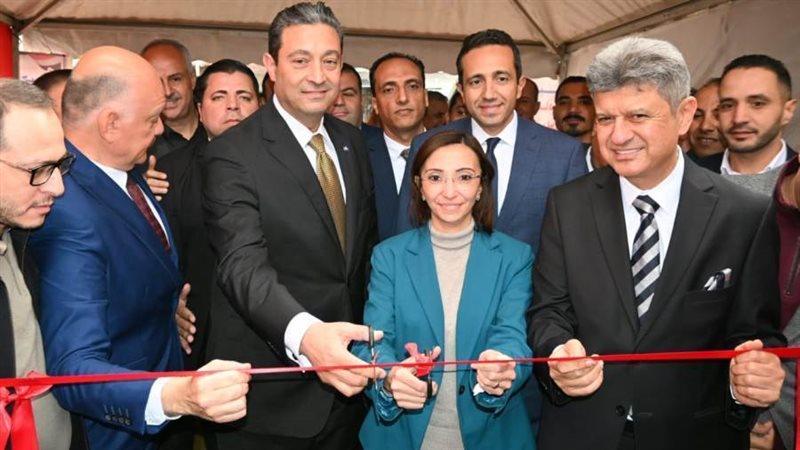 افتتاح المعرض