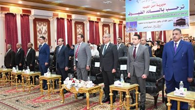 محافظ الفيوم ومدير الأمن يشهدان مراسم القرعة العلنية للحج