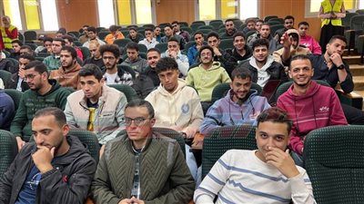 كلية الحاسبات تعقد ندوة بعنوان 