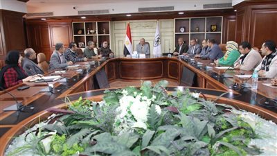 إقامة سوق اليوم الواحد ببني سويف ضمن المبادرة الرئاسية لتخفيض أسعار السلع