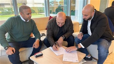 وزير الإسكان: بدء تسليم الوحدات السكنية لحاجزيها بـ