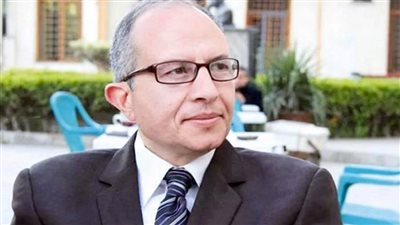  الأديب منير عتيبة: شروط عضوية اتحاد الكتاب تحتاج إلى تطوير دعمًا للأدباء الشباب