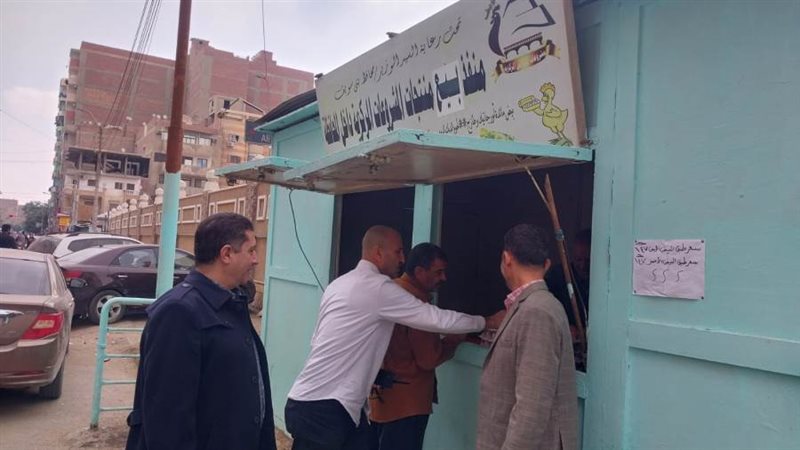 منافذ بيع البيض ببنى