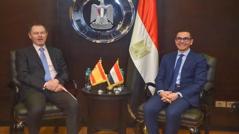 وزير الاستثمار والتجارة