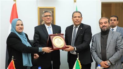 محافظ الجيزة: تنظيم قافلة علاجية تنموية بالواحات البحرية 