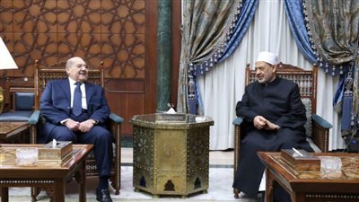 شيخ الأزهر يستقبل المستشار عبد الوهاب عبد الرازق رئيس مجلس الشيوخ