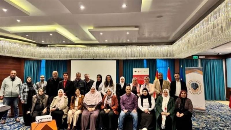 العاملين بحماية الطفل