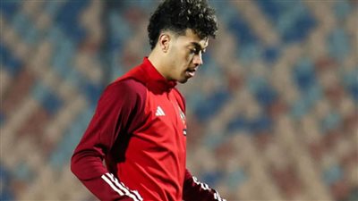 الأهلي يغرم إمام عاشور مليون جنيه