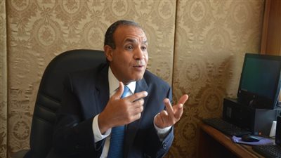 وزير الخارجية يجري اتصالاً مع المفوض الأوروبي