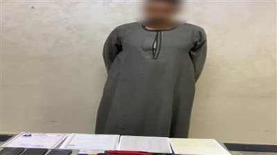 كشف ملابسات تداول ادعاء شخص بقدرته على تزوير شهادات دراسية