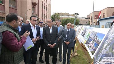 رئيس الوزراء يبدأ جولة تفقدية بعدد من المنشآت الصحية بمحافظتي الجيزة والقاهرة