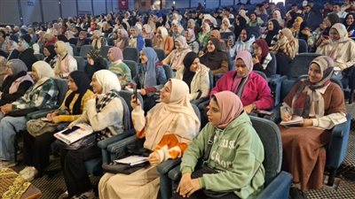 توافد كبير على القوافل التعليمية لمراجعة مناهج الثانوية العامة والإعدادية بالبحيرة 