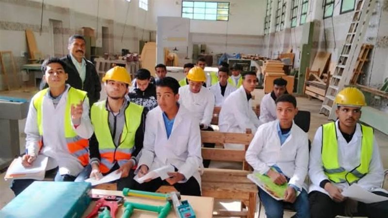 دورات تدريبيه علي