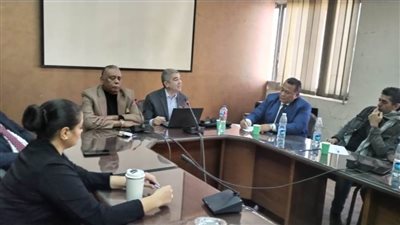 نقابة السياحة تشيد بدعم القيادة السياسية للقطاع.. وتؤكد على أحقيتهم في عمولة الخدمة