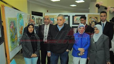 افتتاح معرض الفنون التشكيلية للطلاب من مختلف كليات جامعة كفر الشيخ