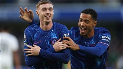 تشيلسي يضرب أستون فيلا بثلاثية نظيفة ويسير بقوة نحو قمة البريميرليج