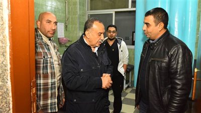  محافظ أسيوط يطمئن على تقديم الخدمات الطبية بشكل لائق للمرضى بمستشفى الإيمان العام