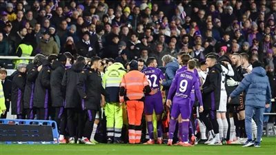 عاجل| من نجم الأهلي إلى أرض الكالتشيو.. حالات الإغماء شبح يطارد ملاعب العالم