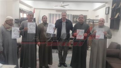 تسليم 22 نماذج 8 للتصالح في مخالفات البناء بقلين