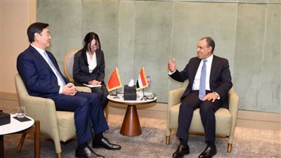 وزير الخارجية والهجرة يلتقي مع مبعُوث الصين للشرق الأوسط