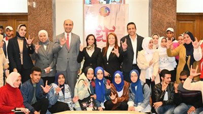 محافظ البحيرة تعلن عن زيادة عدد الدورات التدريبية لذوي الإعاقة السمعية ونشر لغة الإشارة بين المواطنين