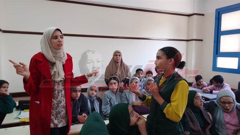 خلال المبادرة