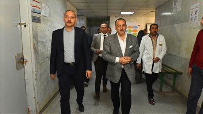  محافظ أسيوط يطمئن على تقديم الخدمات الطبية للمرضى بمستشفى الغنايم المركزي