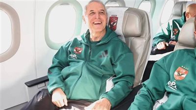 بعثة الأهلي تغادر القاهرة إلى جنوب إفريقيا