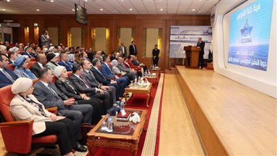 الفريق أسامة ربيع يستقبل أعضاء دورة التمثيل الدبلوماسي العسكري المصري بالخارج 