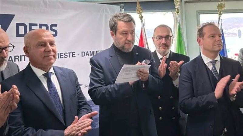 كامل الوزير ووزير