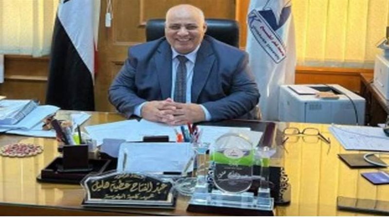 الدكتور عبد الفتاح