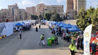 محافظ الجيزة: توافد كبير من المواطنين على سوق اليوم الواحد بإمبابة