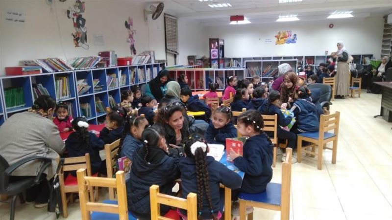 جانب من الندوات