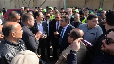 محافظ الدقهلية يتفقد المنطقة الصناعية بجمصة وأعمال تطوير المصيف