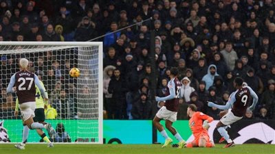 البديل دوران سلاح أستون فيلا للفوز على ساوثامبتون