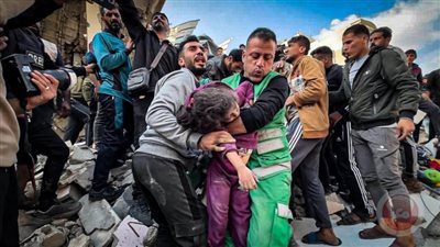 استشهاد 4 سيدات بقصف الاحتلال منزلا شمال غزة