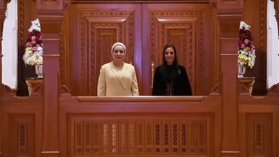 السيدة انتصار السيسي تزور دار الأوبرا بسلطنة عمان